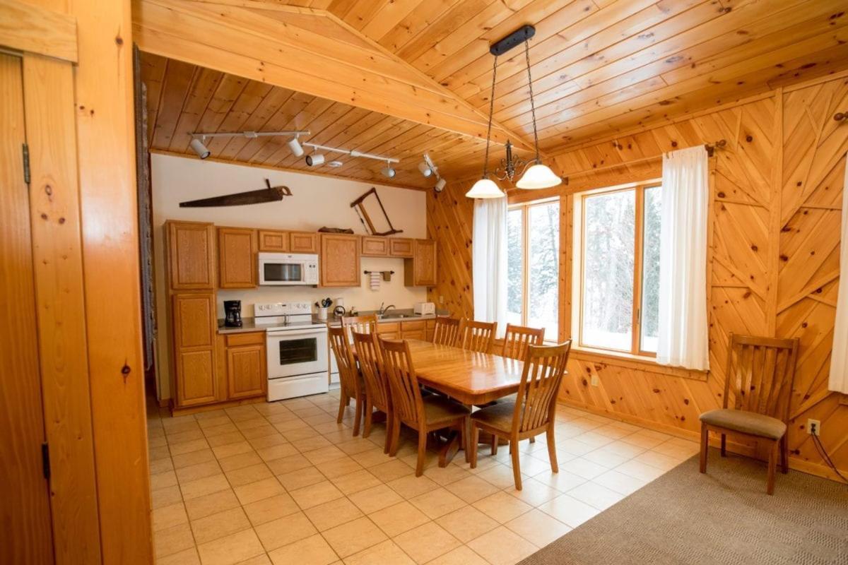 Gunflint Lodge Grand Marais Exterior photo